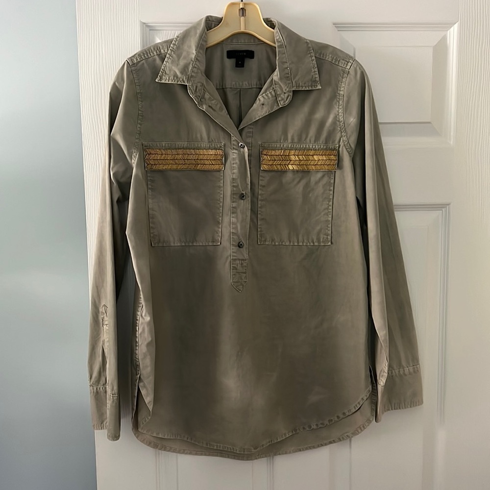 JCrew half button up shirt with beaded pockets size 6